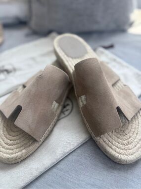 Size Euro 45 Men’s Hermes Beige Suede Espadrille Slide Mules